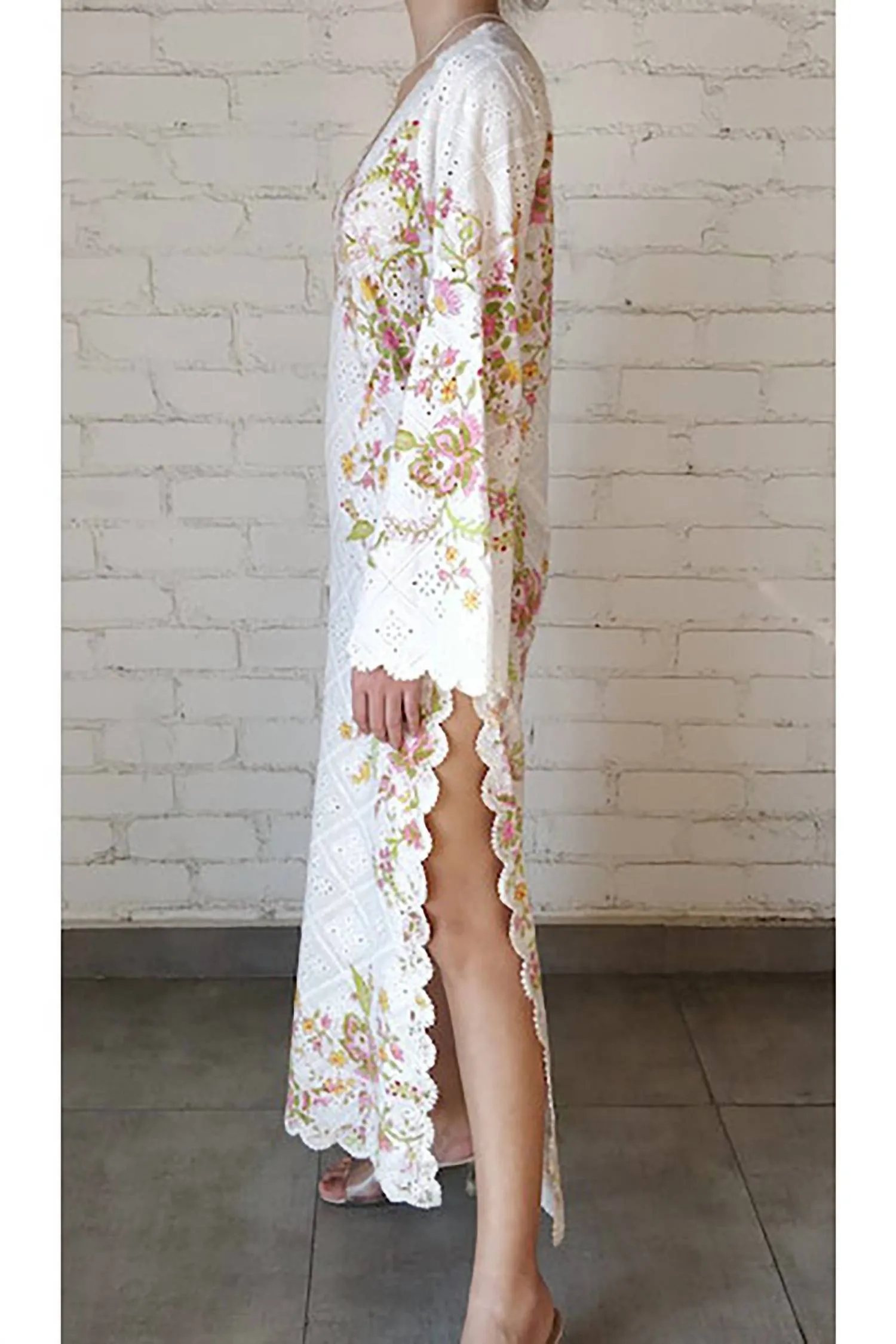 AIRA KAFTAN