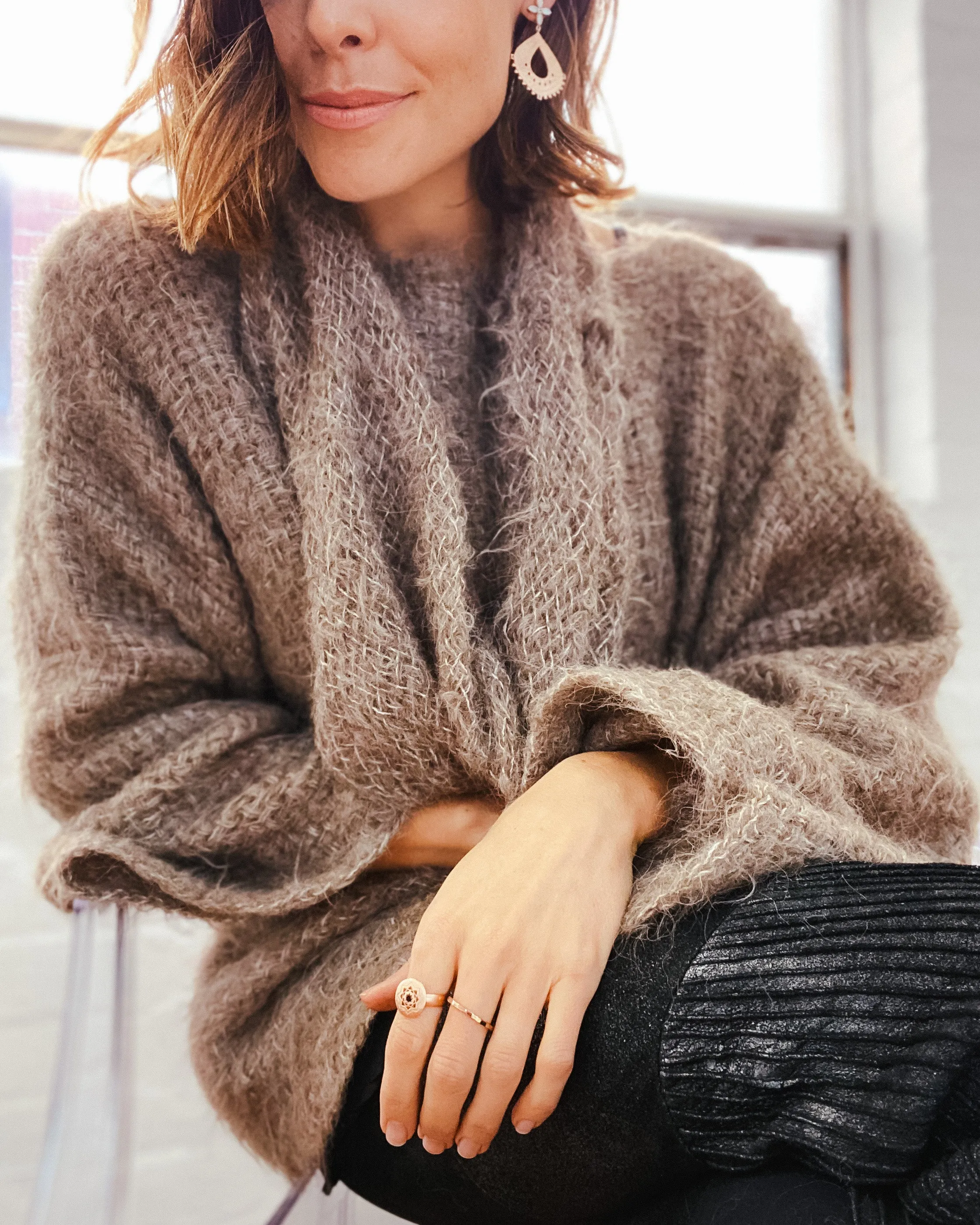 Amano Alpaca handloom sweater with detachable collar