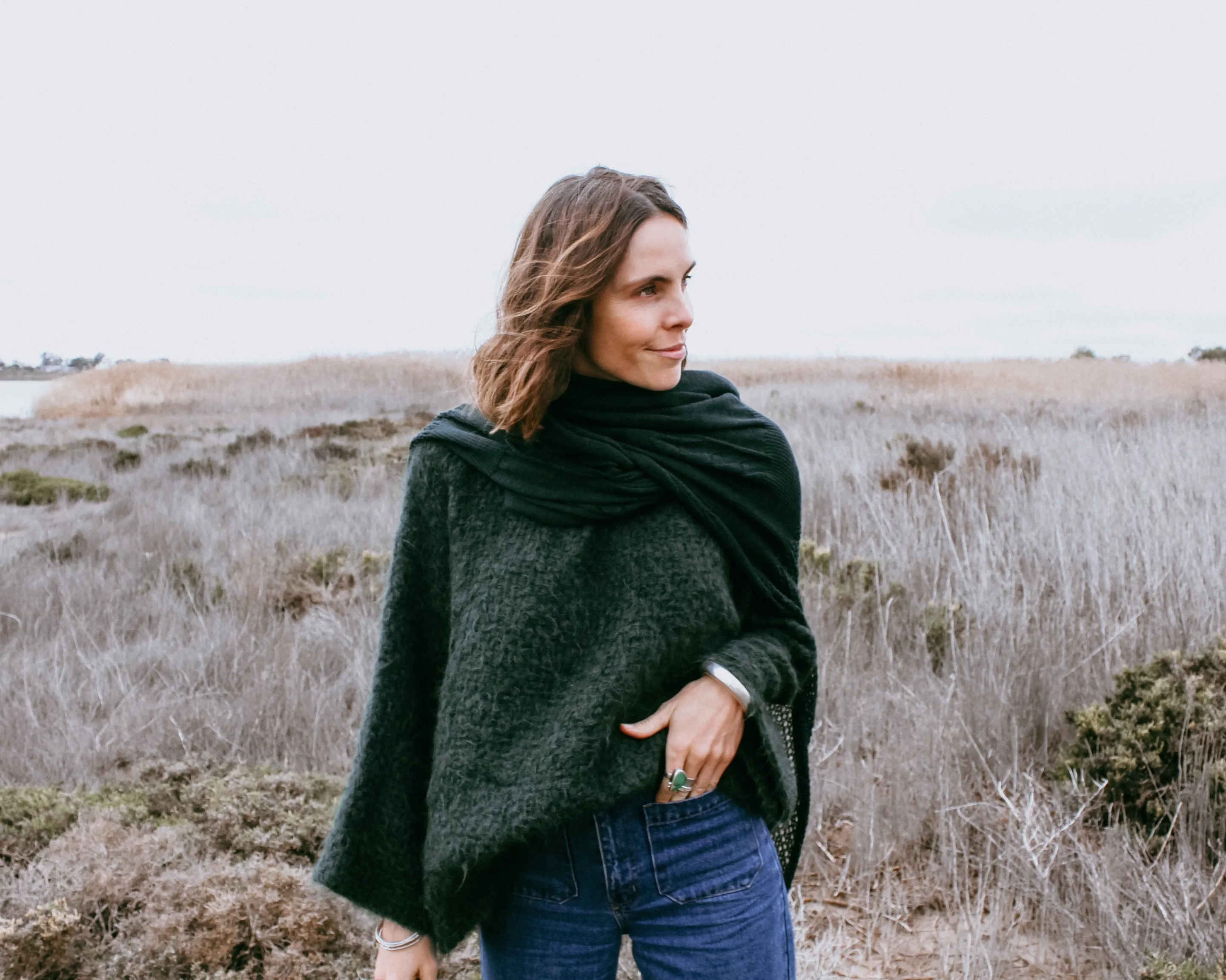 Amano Alpaca handloom sweater with detachable collar