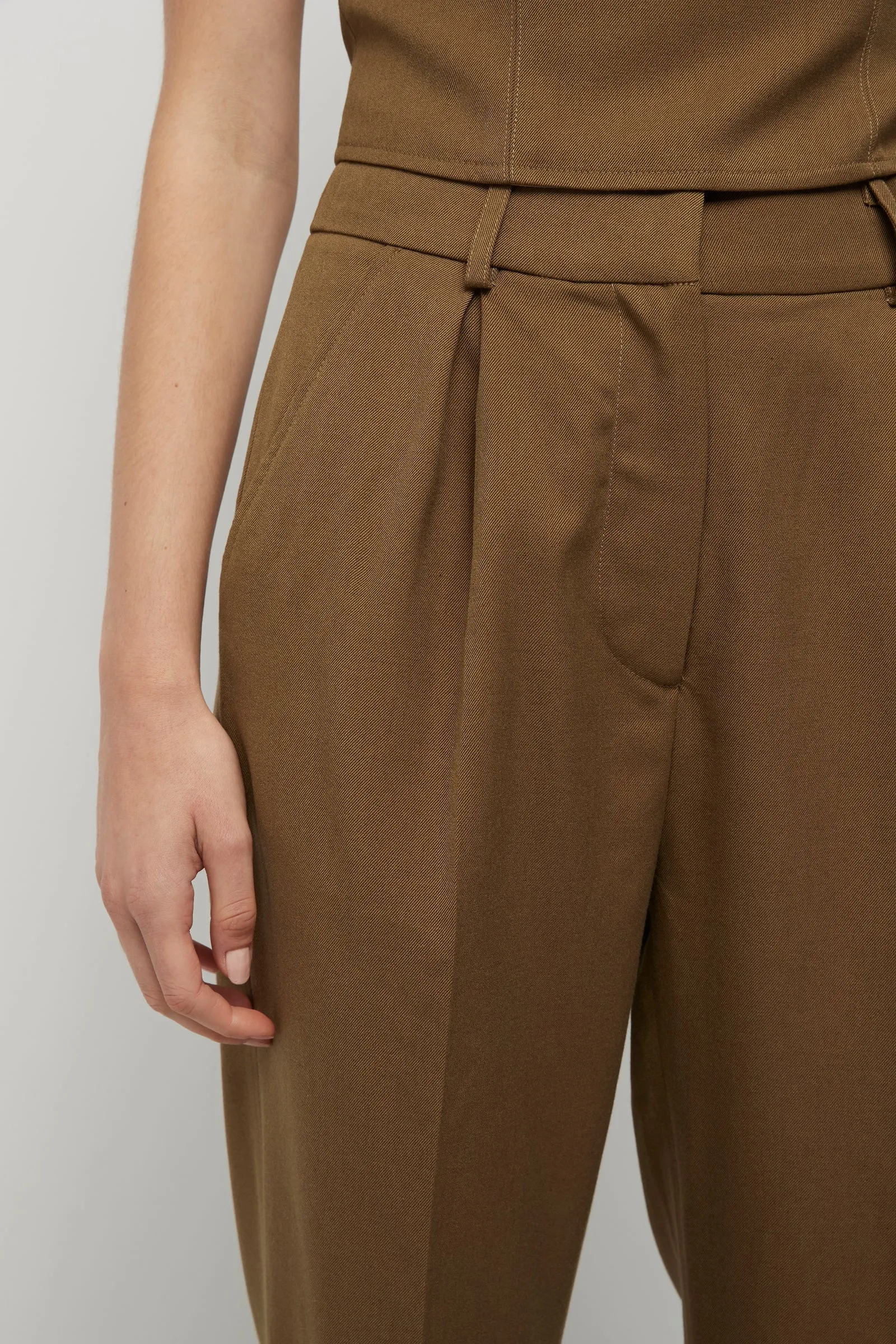 FILIPPA TROUSERS | TAUPE