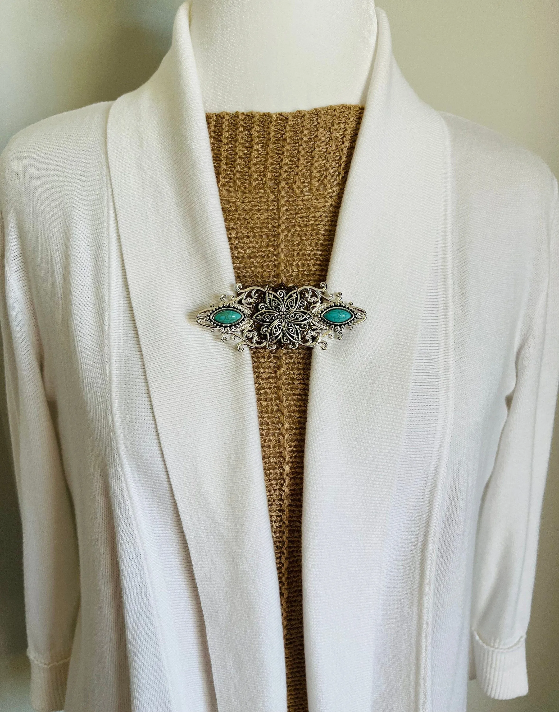 Sweater Clips Silver Turquoise Flower Sweater Clip Cardigan Clasp Cloak Clasp Scarf Clip Gift for Mom Gifts for Her by Fabulici